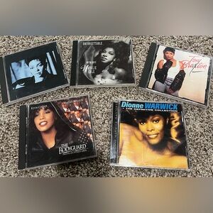 5 CD’s Famous Female Singers